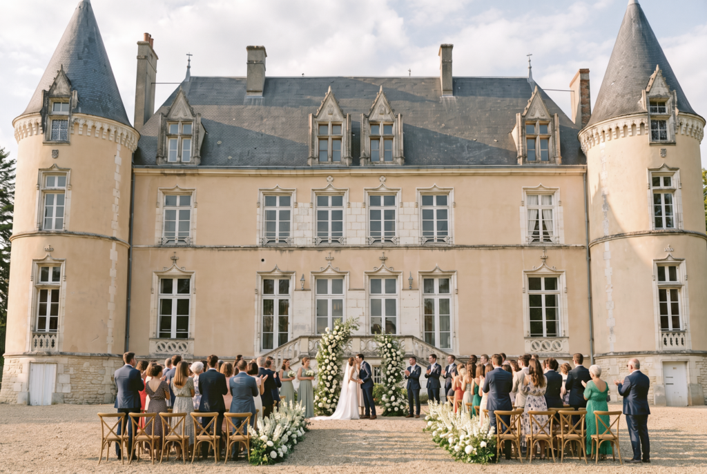 Video de mariage au Château de Blavou dans Orne • Normandie
